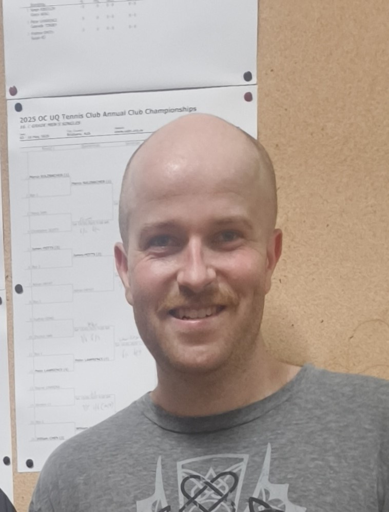 Simon Thomas